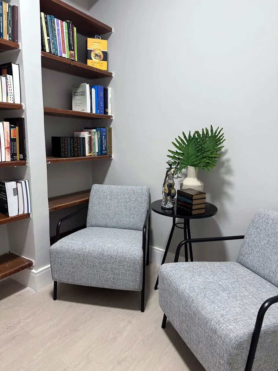 Ambiente do escritório ROCHA LOPES ADVOGADOS E ASSOCIADOS